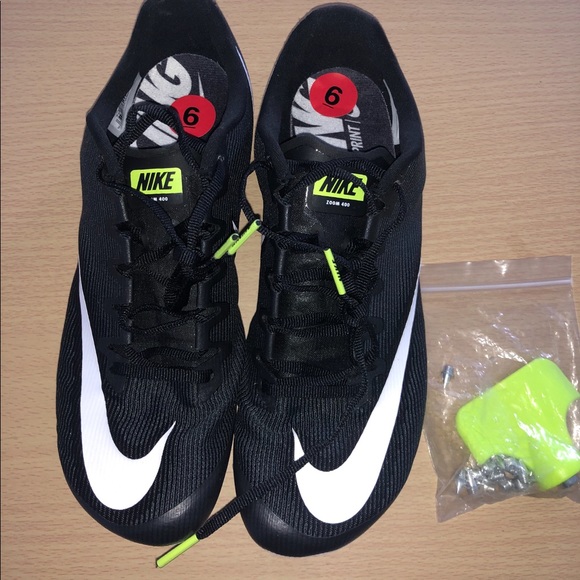 track spikes size 6